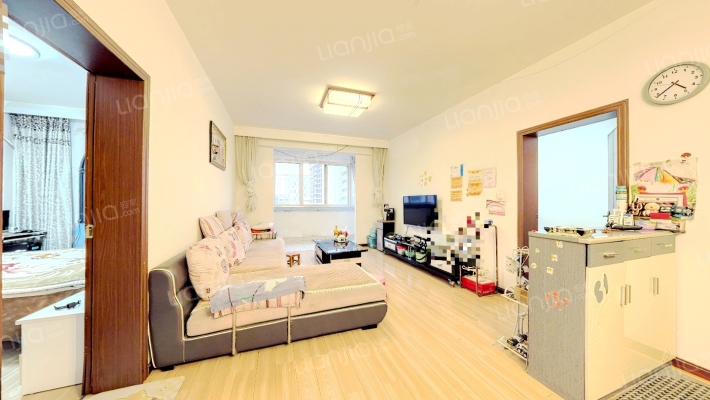 一杆旗东街99号二手房实景图