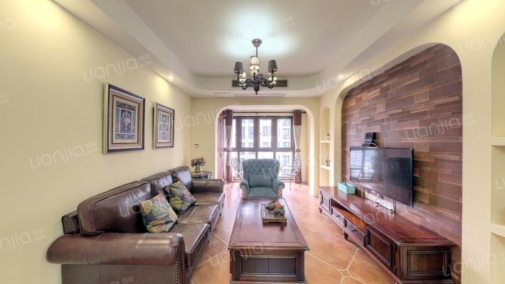 财信北岸江山东区二手房实景图