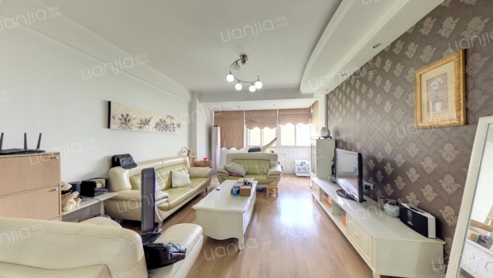 梅苑小区三期二手房实景图