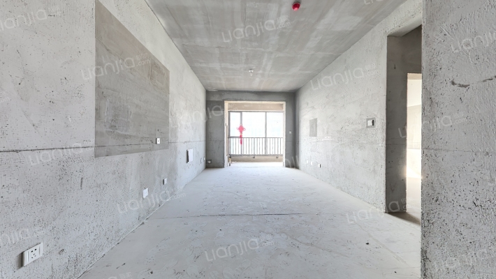 润锦中央美地天奕二手房实景图