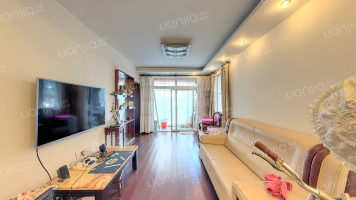 碧水华庭二手房实景图