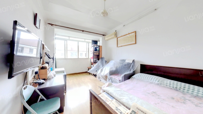 东体小区二手房实景图