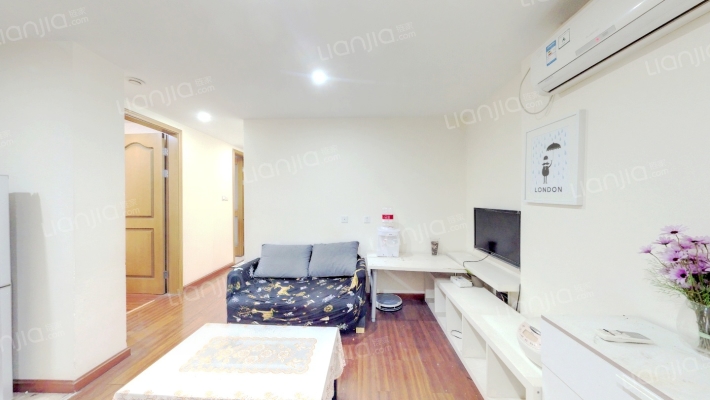 蓝光云鼎二手房实景图