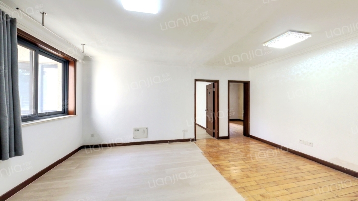 荣城花苑二手房实景图