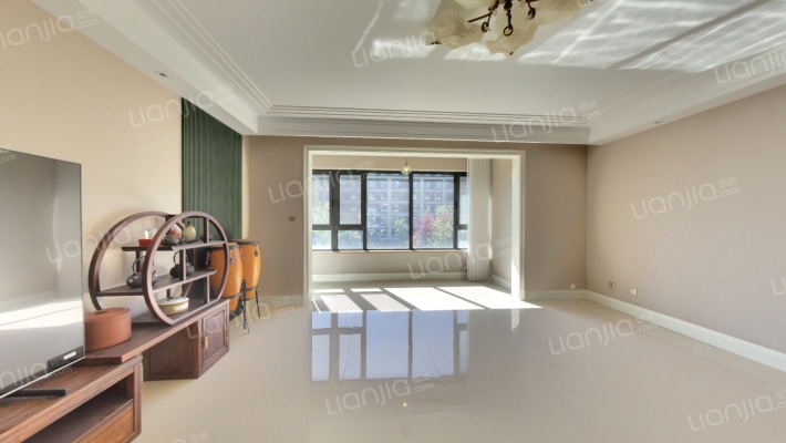 融创御湖宸院二手房实景图