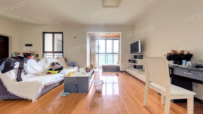 东麓驿境四期二手房实景图