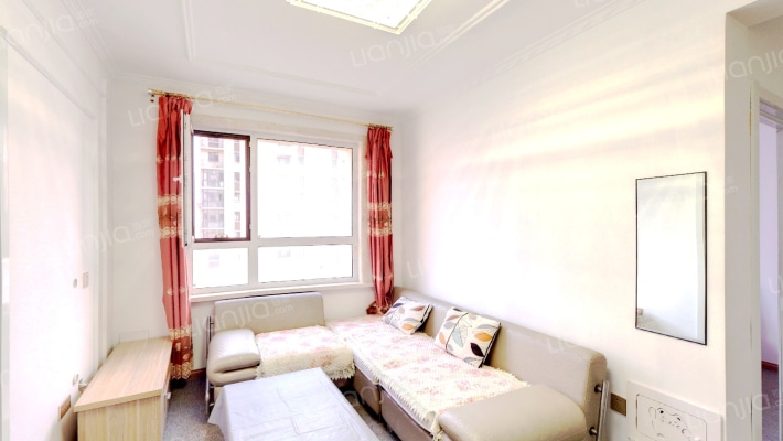 万龙台北明珠东区二手房实景图