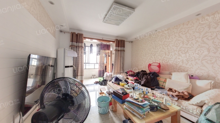 绿地香颂北区二手房实景图