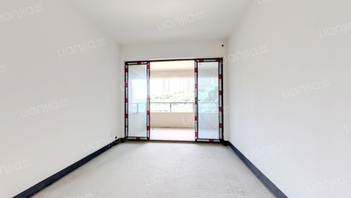 珠江城天悦江湾一期二手房实景图