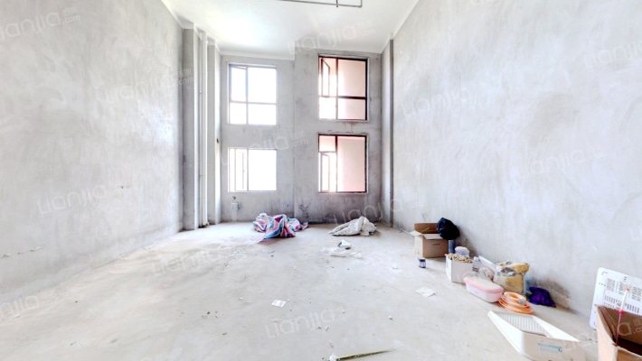 九全嘉国际广场二手房实景图