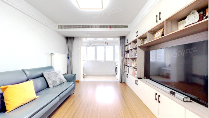 新陆花苑二手房实景图