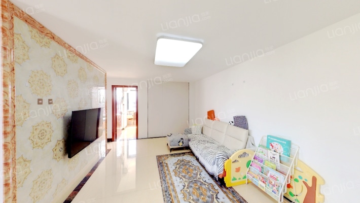 名人山庄二手房实景图