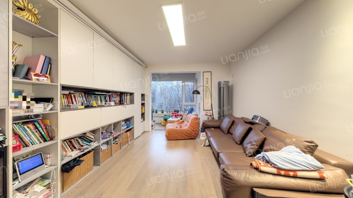 宝星园一区二手房实景图