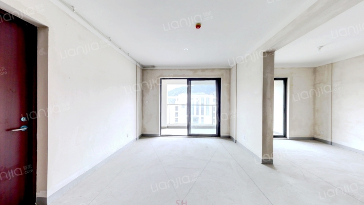 中交保利江语云城二手房实景图