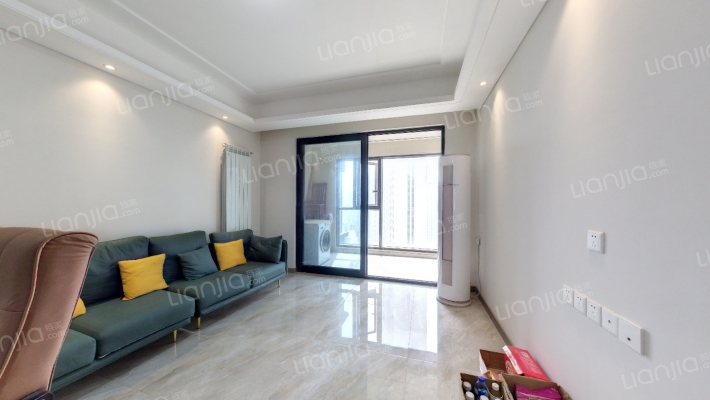 保利香颂五期二手房实景图