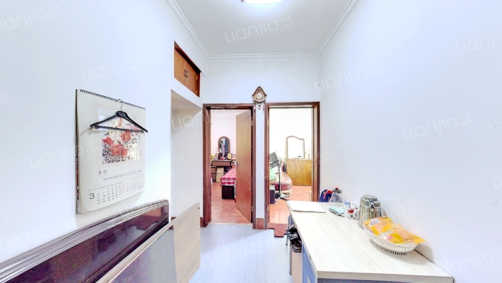 公交公司宿舍(建设北大街)二手房实景图