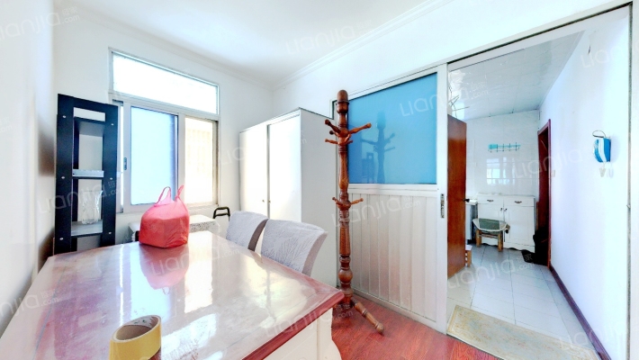 中军新村二手房实景图