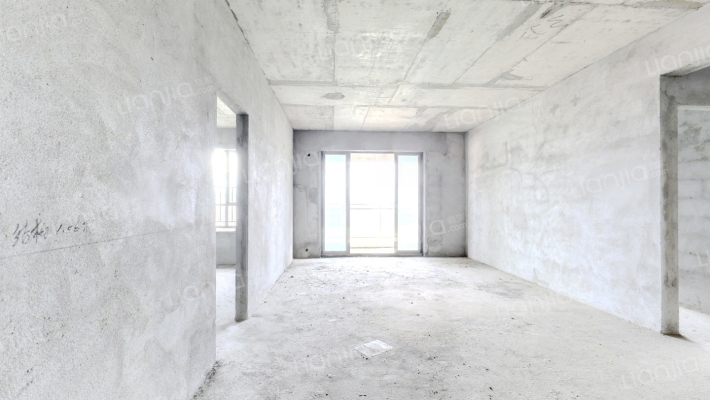 银马茵宝花园二手房实景图