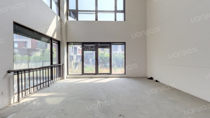 瑞安翠湖山二手房实景图