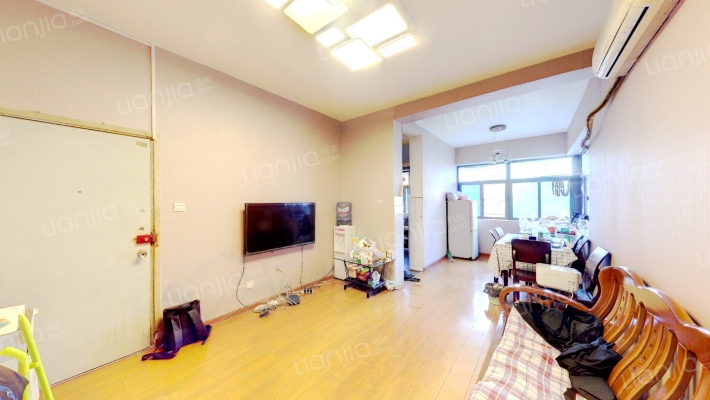 成华大道新鸿路22号二手房实景图