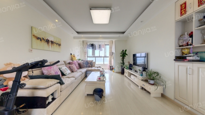 国基城邦逸墅二手房实景图