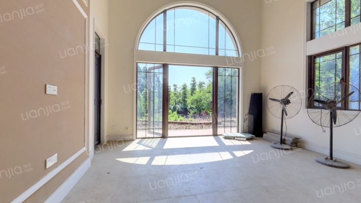 保利贝多芬二手房实景图