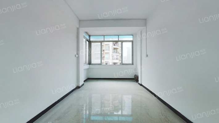 银建小区二手房实景图