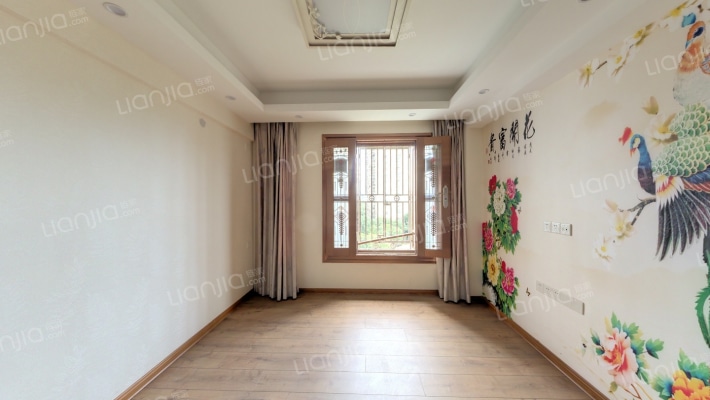 胪雷新城一区二手房实景图