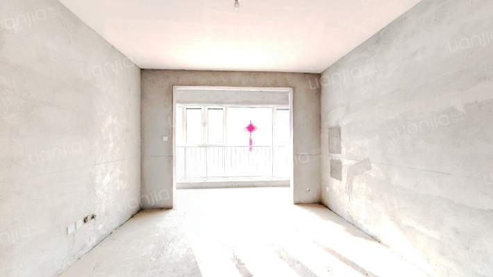 磊阳湖畔二手房实景图