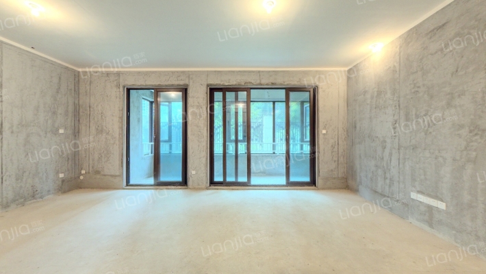 保利天和二手房实景图