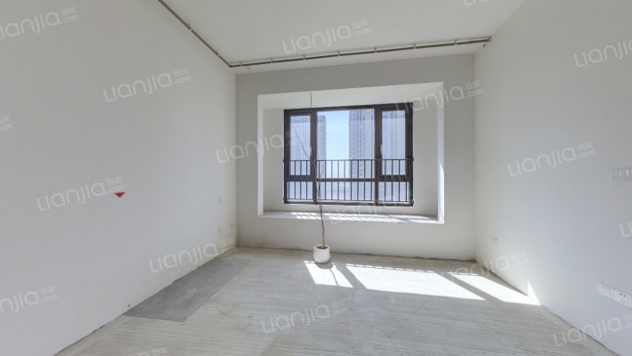 普罗理想国西11苑二手房实景图