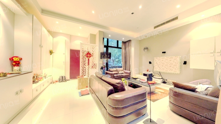 万科蓝山二手房实景图