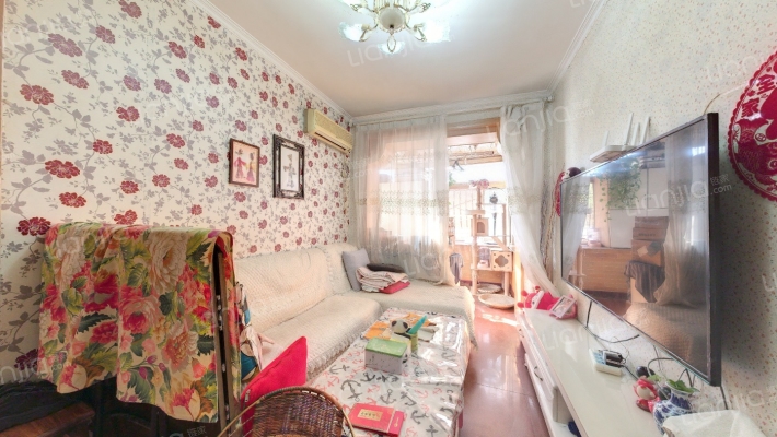 90中学家属院二手房实景图