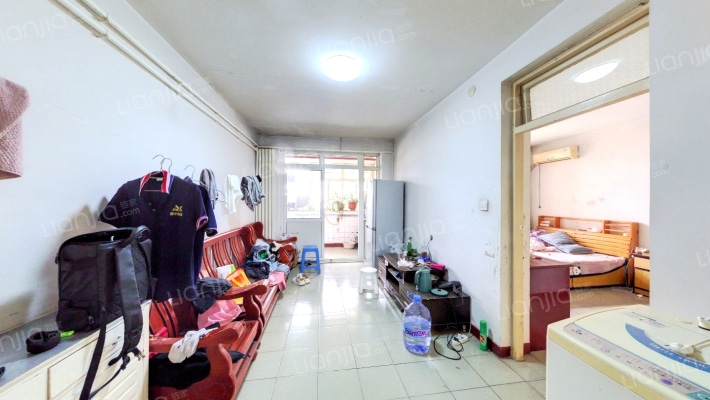 地质勘察院宿舍二手房实景图