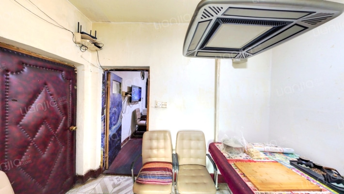 晨报社区二手房实景图