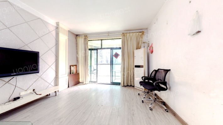 棕榈湾二期二手房实景图