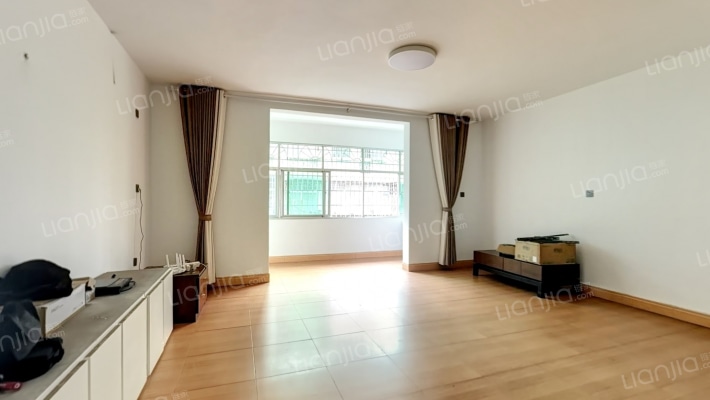 红十字会宿舍二手房实景图