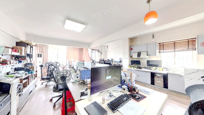 银河花园二手房实景图