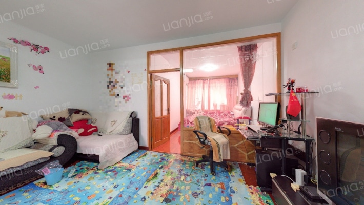 鸿宇小区二手房实景图