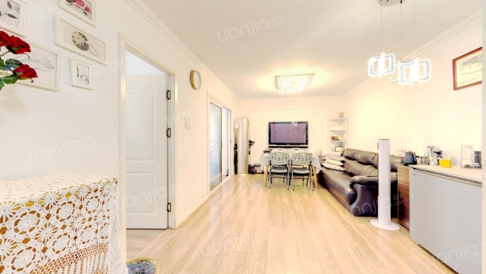 科技广场二手房实景图