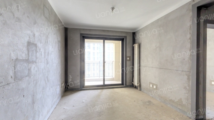 绿地香湖湾1号院二手房实景图