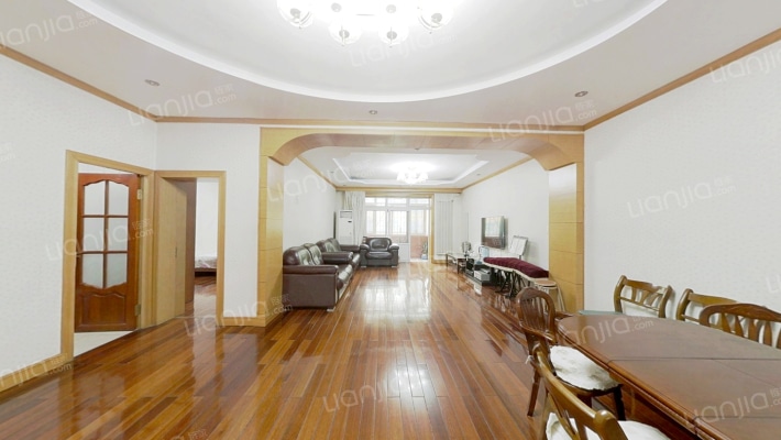 三文小区二手房实景图