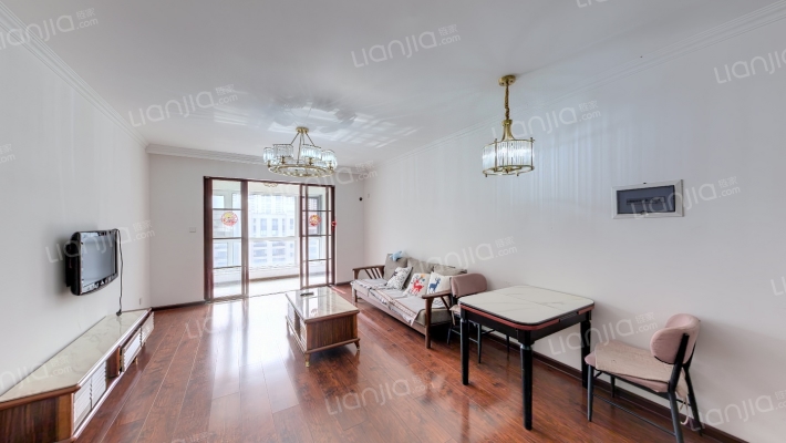 保利紫荆公馆二手房实景图