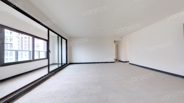 公园大道上二手房实景图