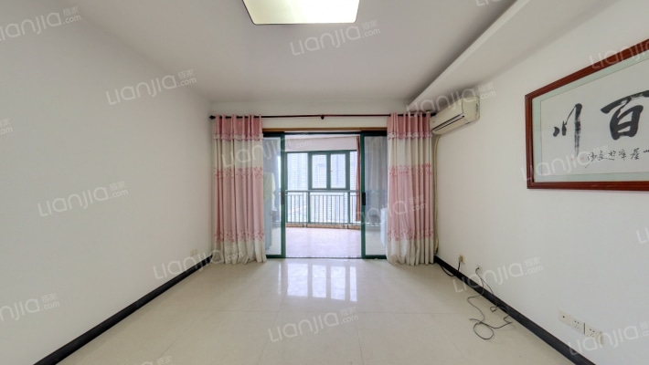 滨江金座二手房实景图