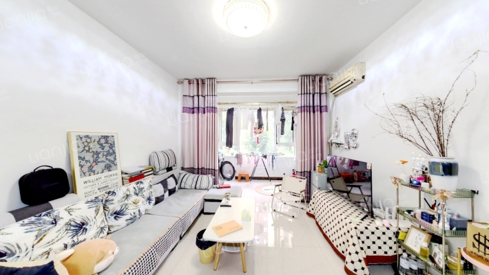 保利西悦春天二手房实景图