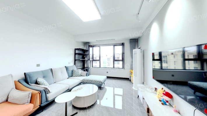 龙湖春江悦茗二手房实景图