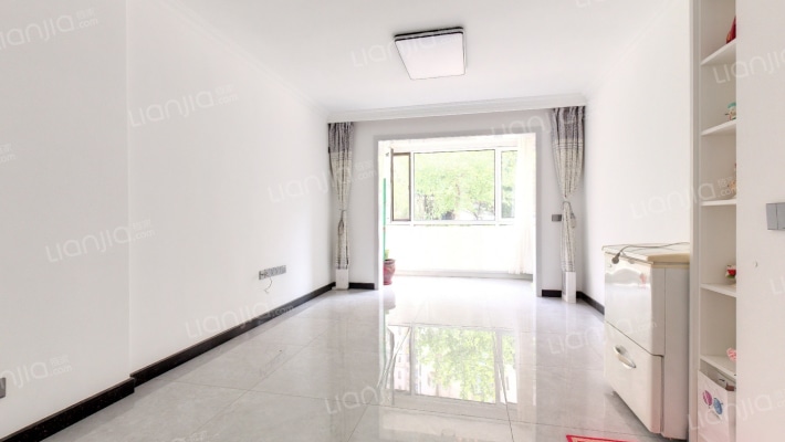 华通和平海岸一期二手房实景图