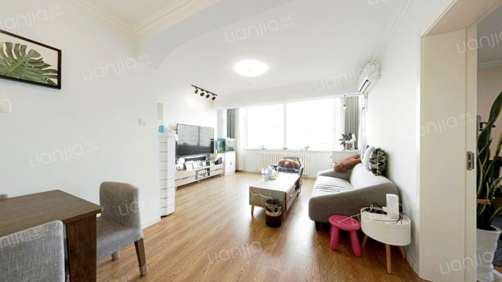 天泰新村一二期二手房实景图