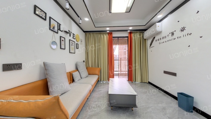 珑玥公馆二手房实景图